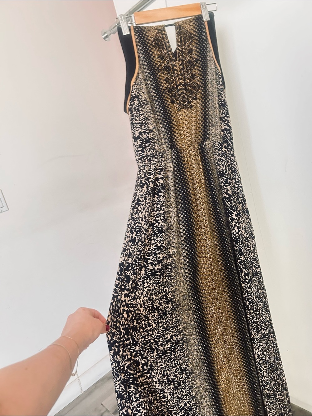 Anthropologie Black and Gold Patterned Maxi Dress - Picture 3 of 7